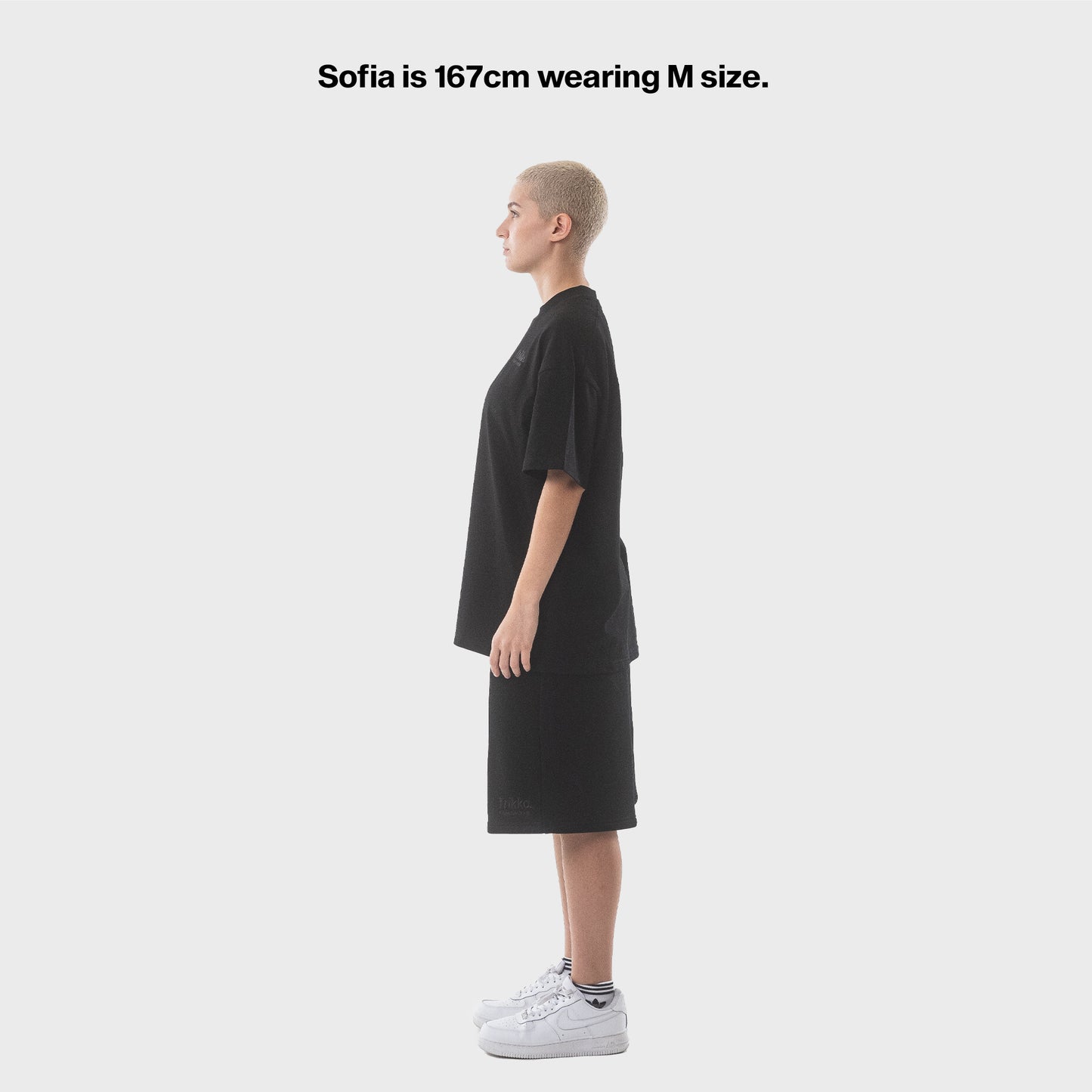 BLACK CORE T-SHIRT