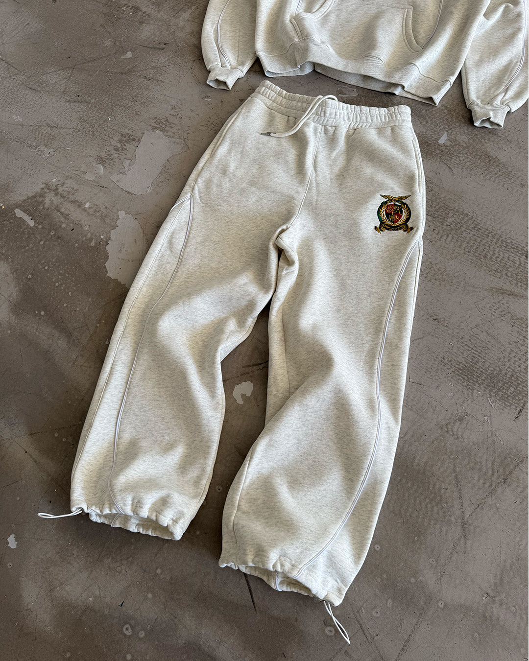 GC PALACE SWEATS [LIGHT GREY]